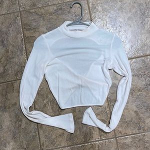 Alo open- back crop top